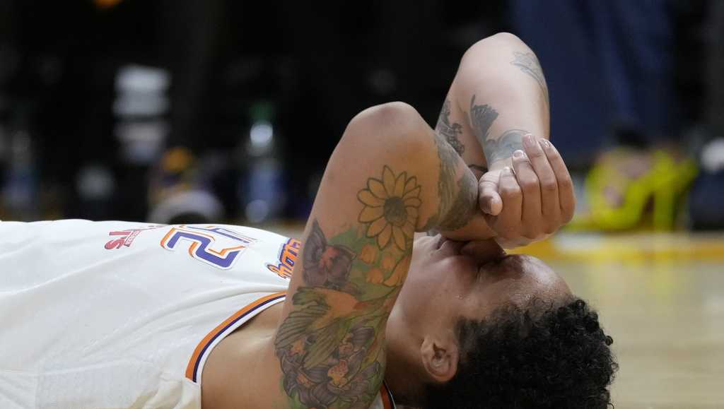 Dawn Staley Backs Brittney Griner 'Every Single Day' Detained in Russia