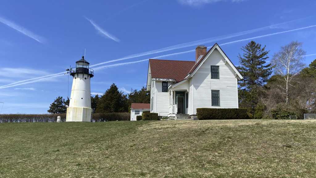 New England lighthouses available for free or for sale at auction