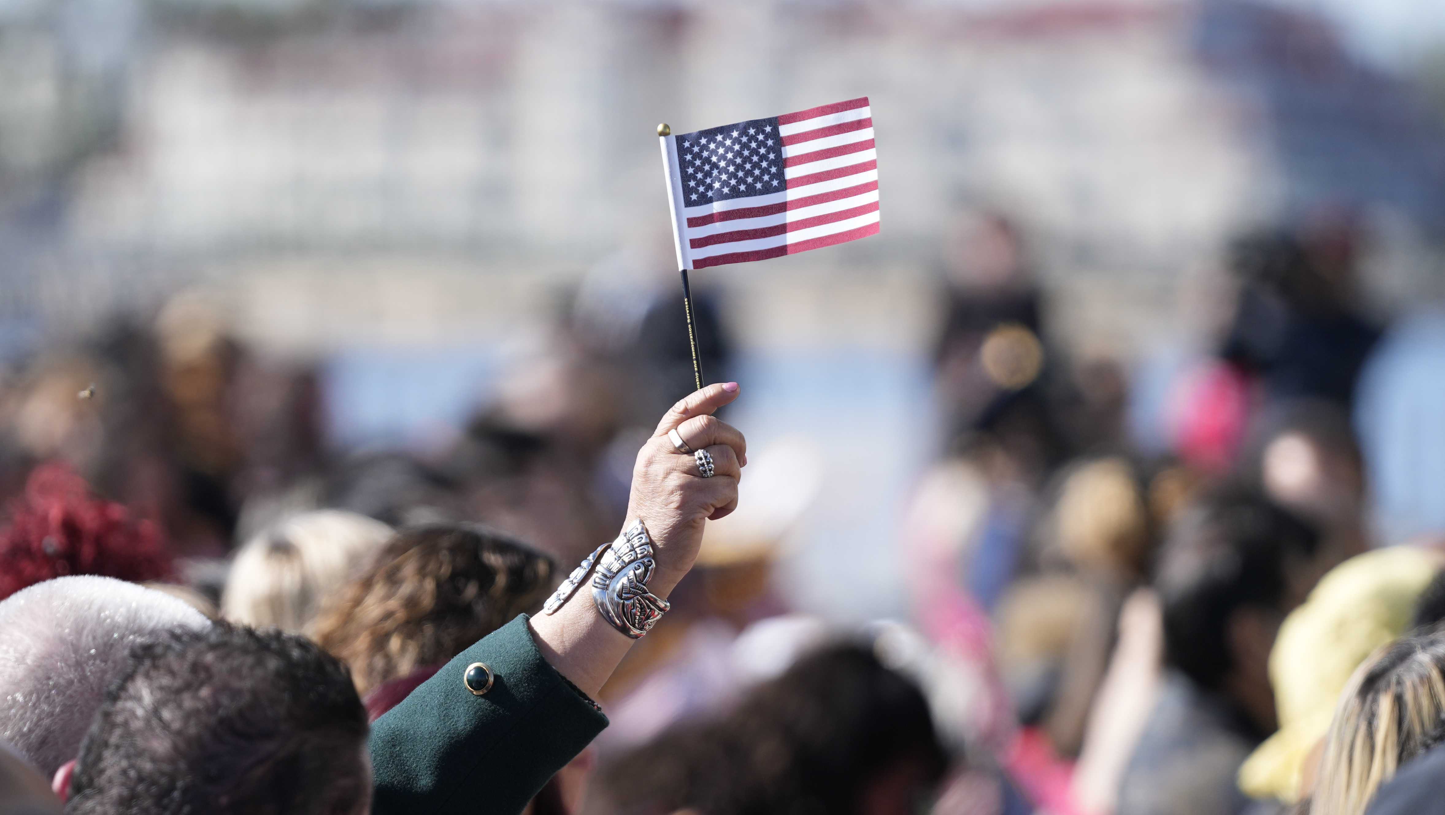 Immigration drove white, Asian population growth in US last year - Vimarsana News