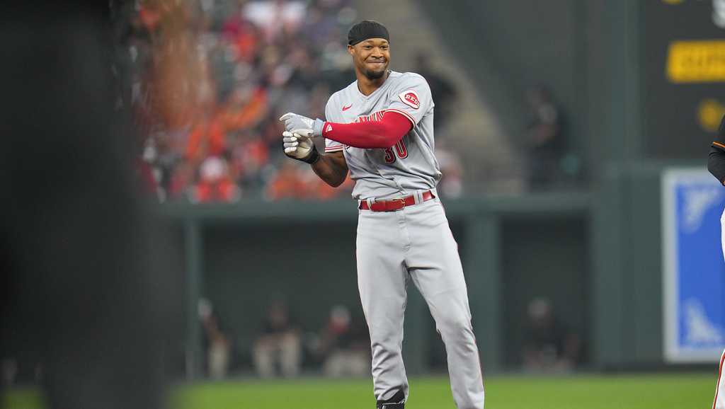 Reds beat Orioles 11-7 in 10 innings to win series at Camden Yards