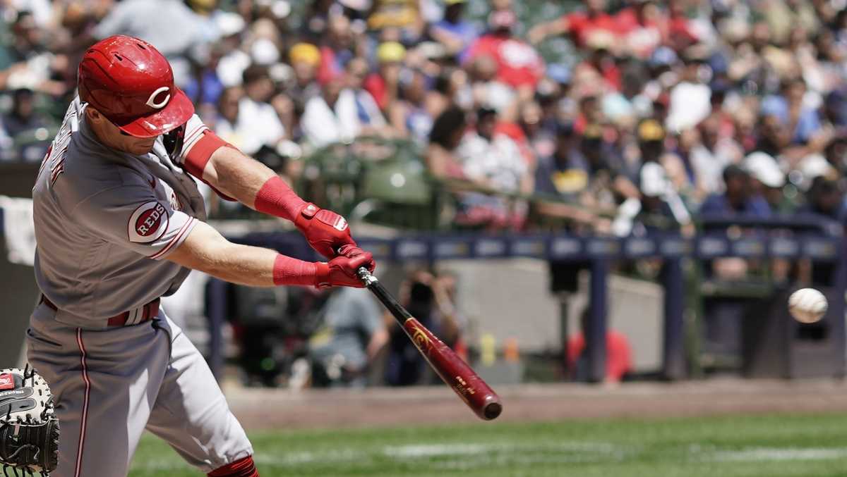 Cincinnati Reds' Jesse Winker bats during the fourth inning of