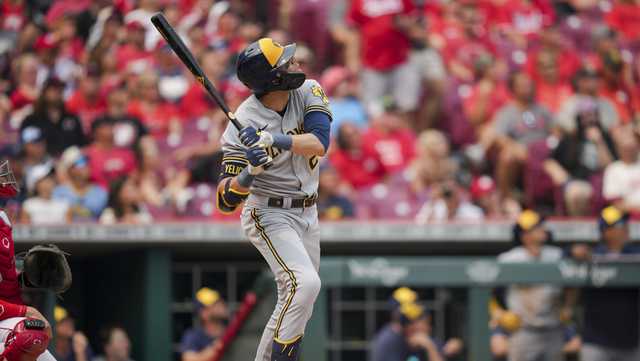 Brewers beat Reds 4-3, now have 2-game NL Central lead - Vimarsana News