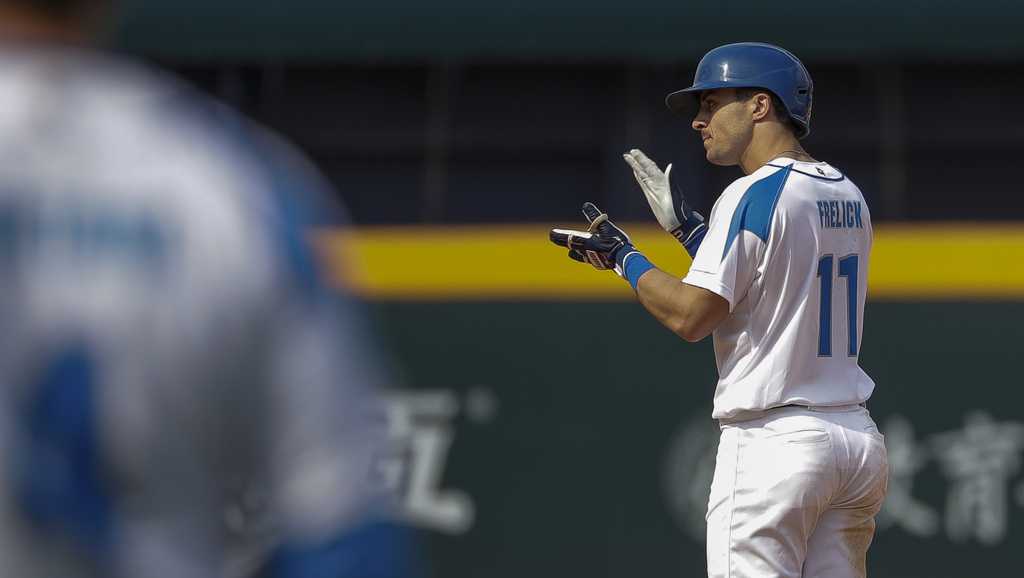 Brewers called for batting out of order against Nationals