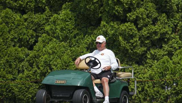Bengals owner addresses contract extensions, stadium lease as training camp nears - Vimarsana News