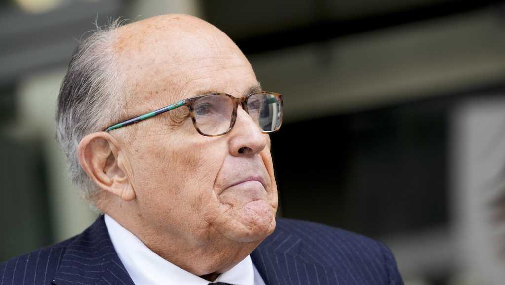 Giuliani concedes he made defamatory statements about election workers - Vimarsana News