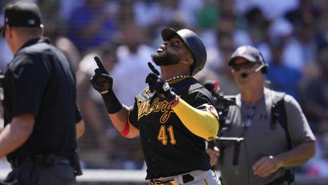 Choi, Reynolds, Santana homer to lead the Pirates to a 3-2 win over the Padres - Vimarsana News