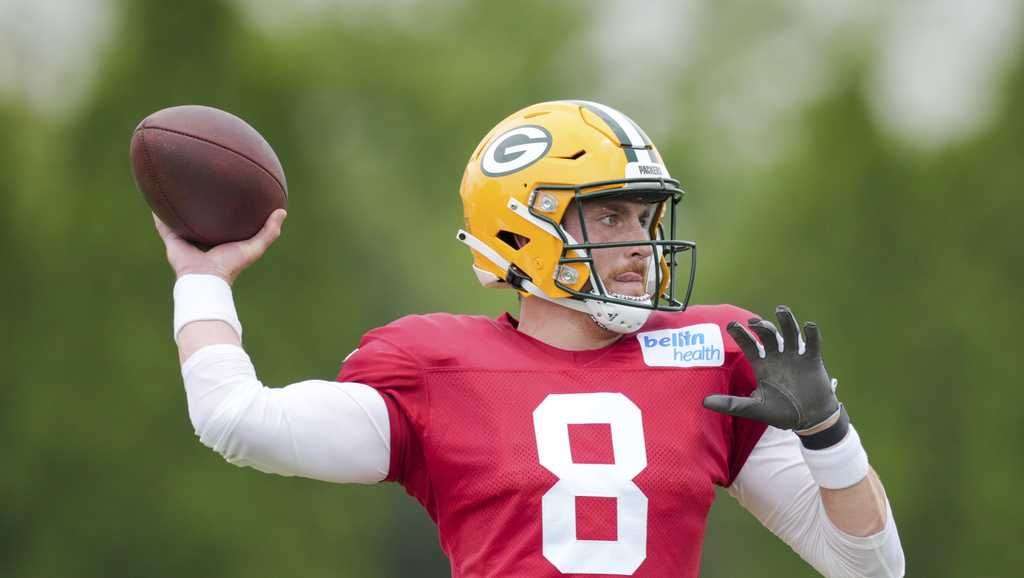 Penn State's Sean Clifford wins Green Bay Packers' backup QB job