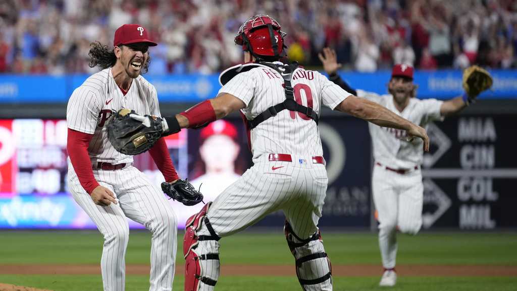 Phillies' Cole Hamels pitches 1st no-hitter vs Cubs in 50 years