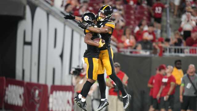 Pickett near perfect on opening drive as Steelers defeat Bucs 27