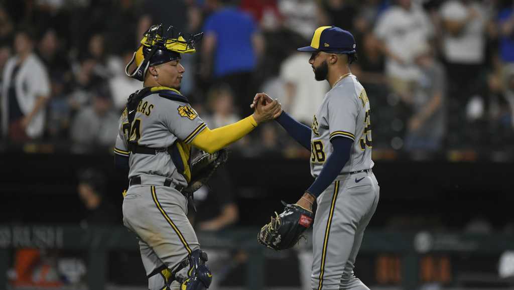 Brandon Woodruff solid in Brewers win over White Sox