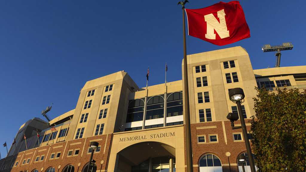 'Dream offer to play at home': Huskers earn legacy commitment for 2026 recruiting class