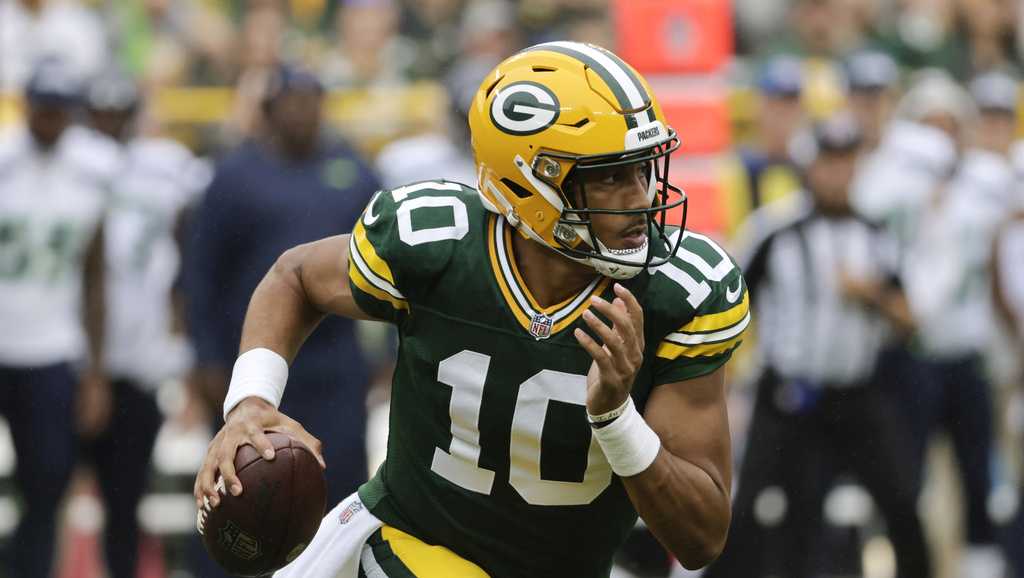 Green Bay Packers announce roster moves ahead of Bears game