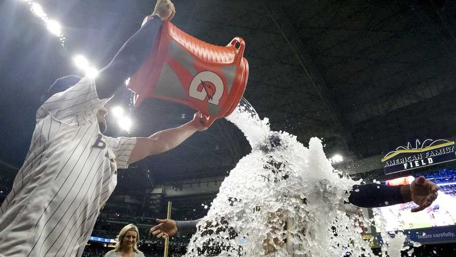 Brewers record season-high seventh-straight win, secure series win against  Padres