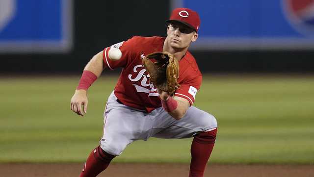 Reds will be without injured starting pitcher for playoff push