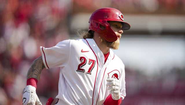 Reds place Hunter Greene on COVID-19 injured list - Vimarsana News