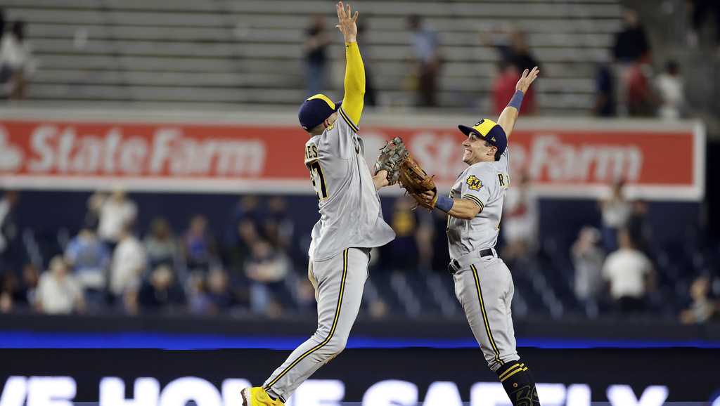 Luis Severino injured in Yankees' loss to Brewers