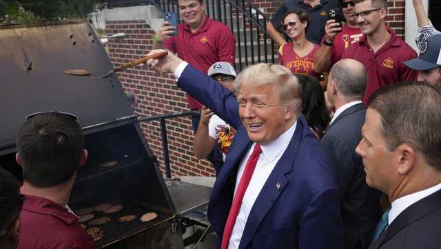 Trump, DeSantis turn Cy-Hawk rivalry game into political showdown - Vimarsana News