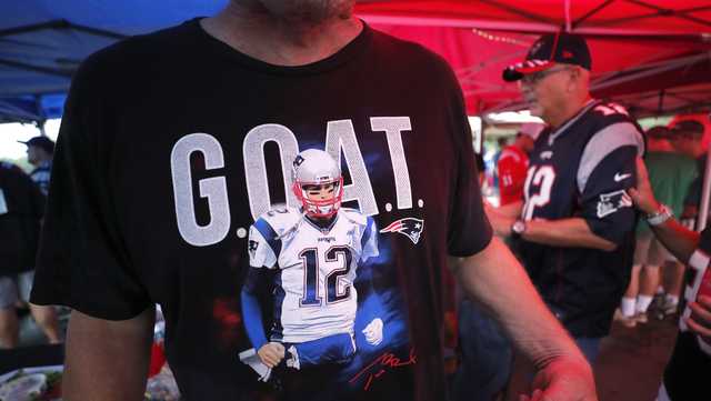 Tom Brady halftime ceremony: Patriots celebrate legend, announce