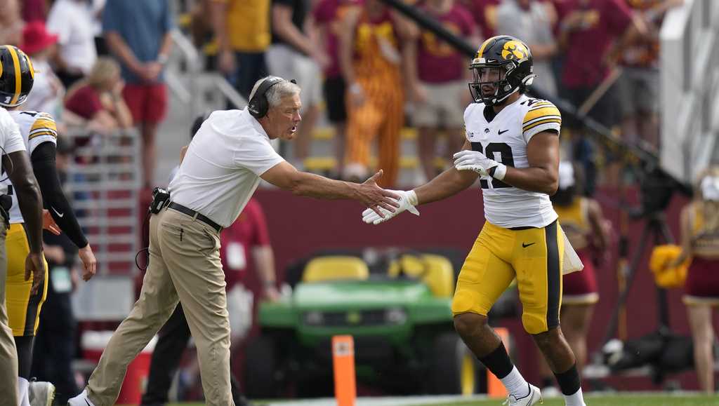 Hawkeye wins first career Player of the Week award