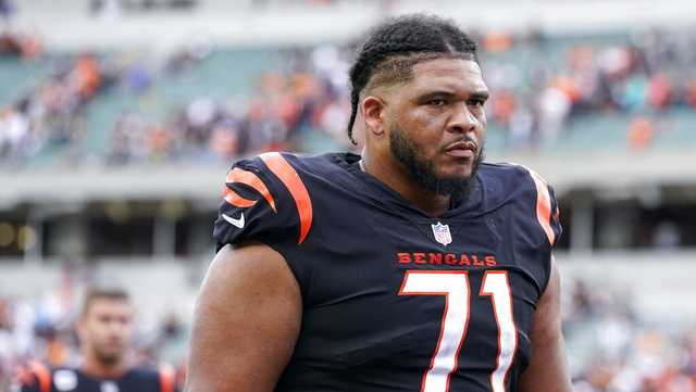 Bengals land La'el Collins: Cincinnati agrees to 3-year deal with former  Cowboys offensive tackle, per report 