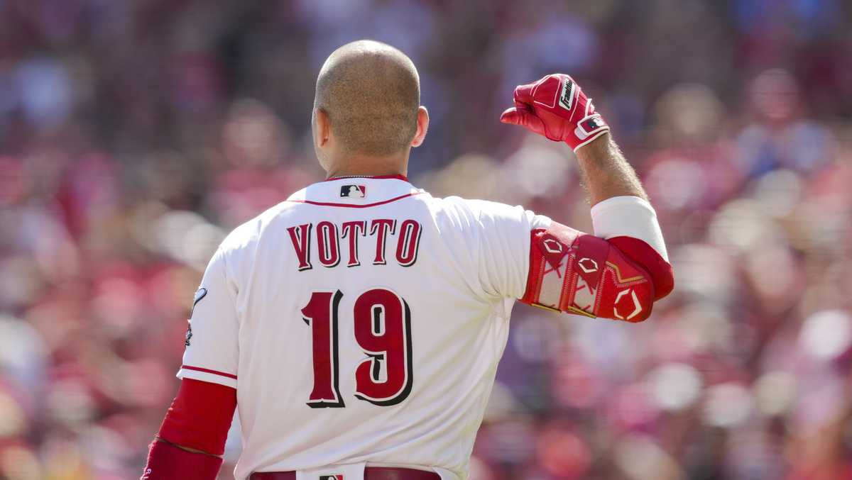Joey Votto injury update: Red 1B expected to miss 'weeks' due to