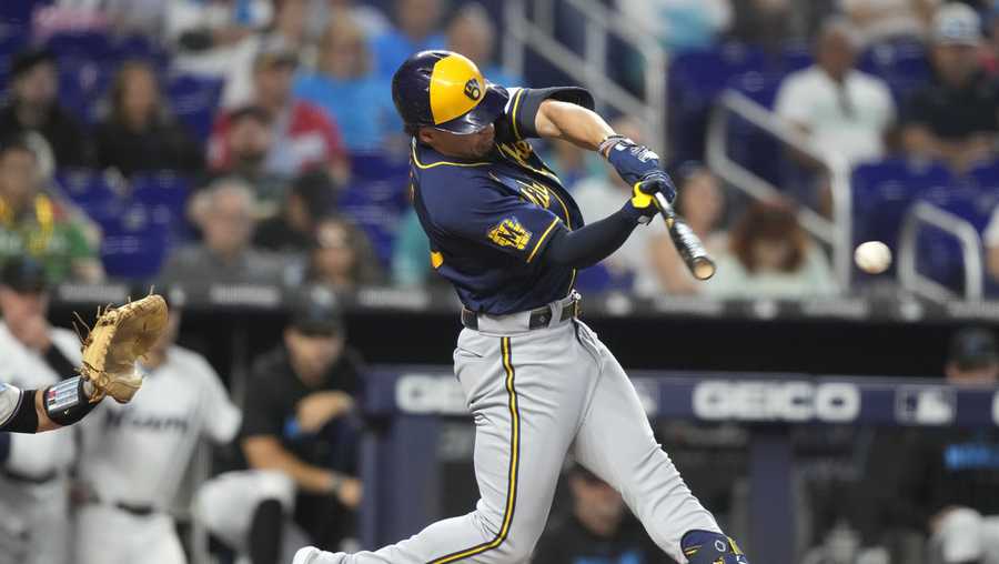 Milwaukee Brewers  Major League Baseball, News, Scores