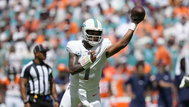 Dolphins rout Broncos 70-20, scoring the most points by an NFL team in a  game since 1966