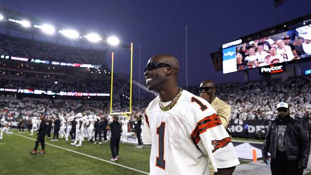 Best moments as Chad 'Ochocinco' Johnson, Boomer Esiason enter