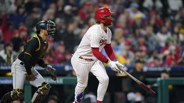 Pirates fall 3-2 as Phillies head to postseason for second straight year - Vimarsana News