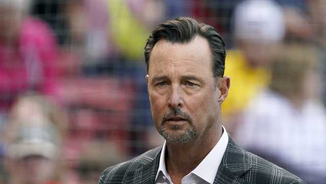 Mourning the loss of Red Sox legend Tim Wakefield