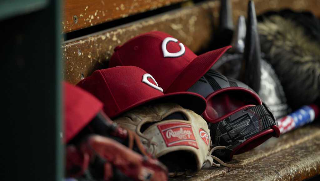 Nick Krall promoted to Reds president of baseball operations