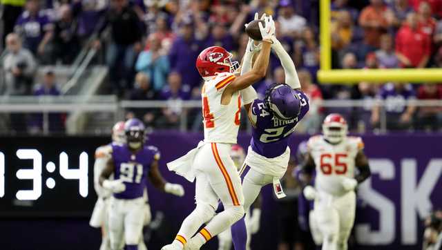 Live updates: Kelce scores touchdown following injury, Chiefs lead 27-20 - Vimarsana News
