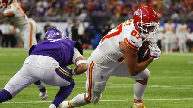 Chiefs-Patriots game flexed off of Monday Night Football - Vimarsana News