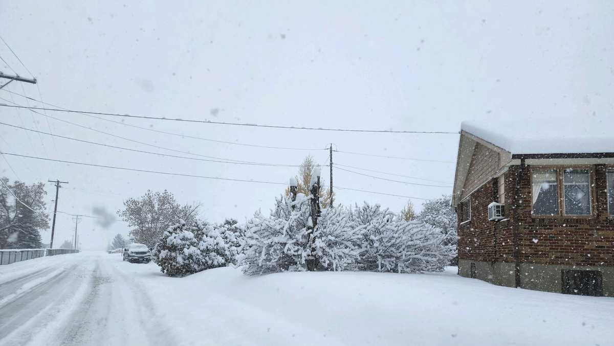 Montana gets up to a foot of snow in 1st major storm of season