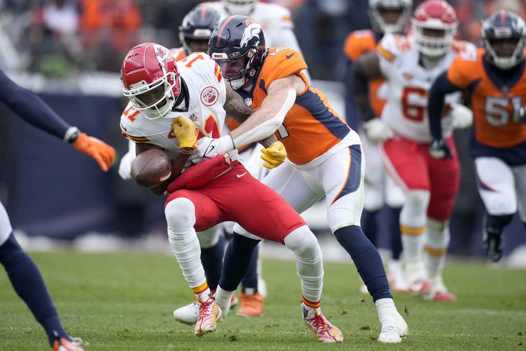 Kansas City Chiefs Suffer Sickening Loss To The Broncos In Denver