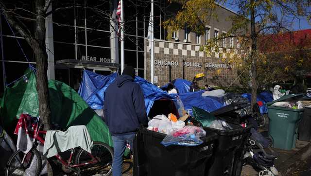 US cities struggle to house asylum-seekers as winter weather hits - Vimarsana News