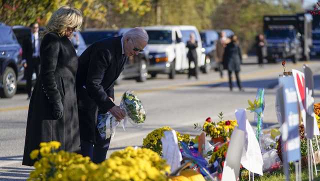 President Biden visits Maine community reeling from shooting that left 18 dead - Vimarsana News