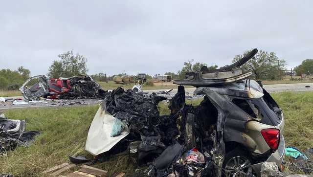 8 dead in crash after police chased a suspected human smuggler - Vimarsana News