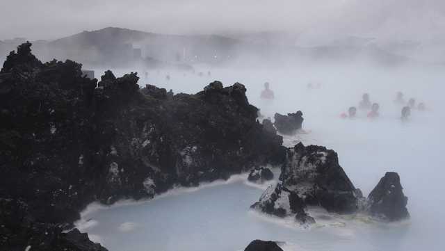 Iceland evacuates town and raises aviation alert as concerns rise a volcano may erupt - Vimarsana News