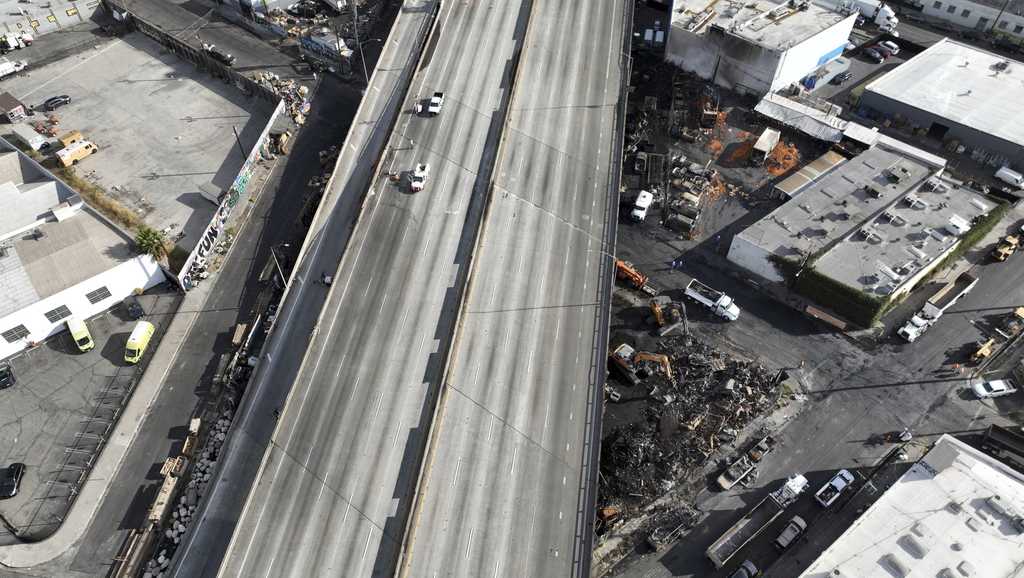 Firedamaged Los Angeles freeway to take three to five weeks to repair KCRA Sacramento Firedamaged Los Angeles freeway to take three to five weeks to repair KCRA Sacramento