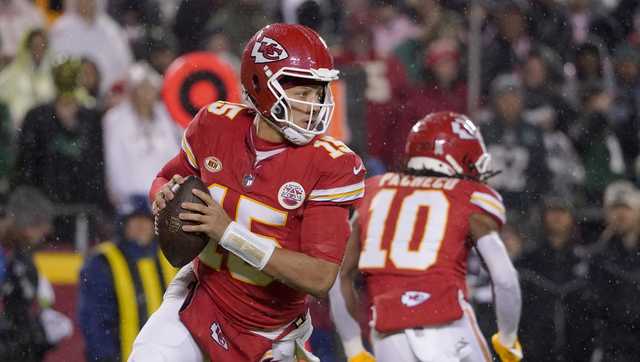 Chiefs moving on from Monday's loss to prepare for the Raiders - Vimarsana News