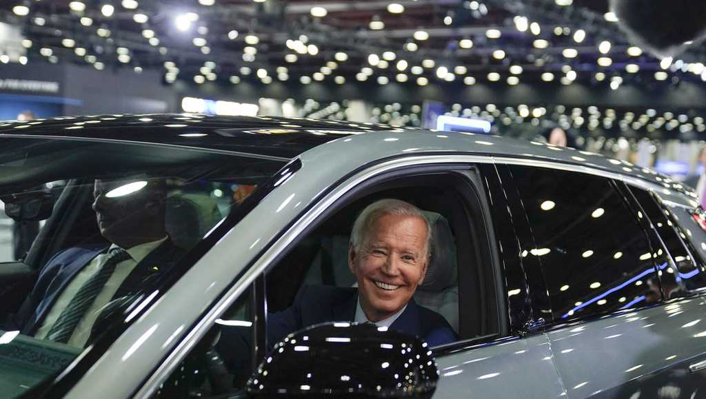 New US rules could make it harder for EV buyers to claim full tax credit - Vimarsana News