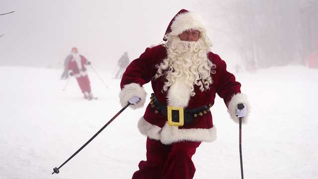 Skiing Santas take over Sunday River in annual tradition - Vimarsana News