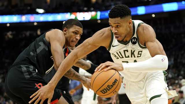Bucks beat Rockets, Antetokounmpo becomes Bucks franchise leader in rebounds - Vimarsana News
