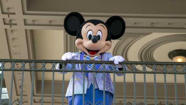 Mickey Mouse now belongs to you and me — with some caveats - Vimarsana News