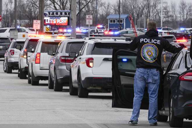 Police&#x20;respond&#x20;to&#x20;Perry&#x20;High&#x20;School&#x20;in&#x20;Perry,&#x20;Iowa.,&#x20;Thursday,&#x20;Jan.&#x20;4,&#x20;2024.&#x20;Police&#x20;say&#x20;there&#x20;has&#x20;been&#x20;a&#x20;shooting&#x20;at&#x20;the&#x20;city&amp;apos&#x3B;s&#x20;high&#x20;school.&#x28;AP&#x20;Photo&#x2F;Andrew&#x20;Harnik&#x29;