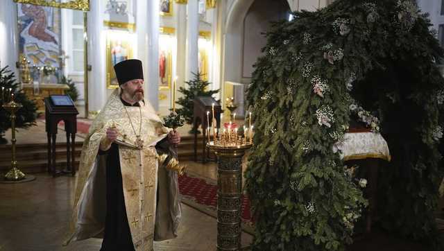 Orthodox mark Christmas, celebration overshadowed for many by conflict - Vimarsana News