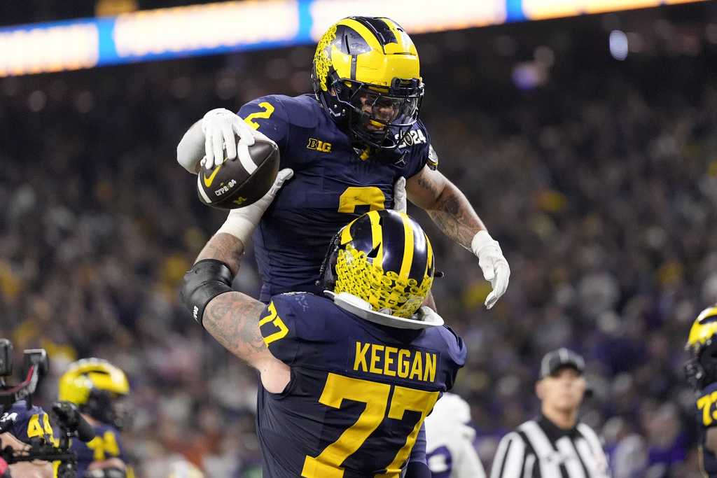 Michigan Wolverines win college football s national championship