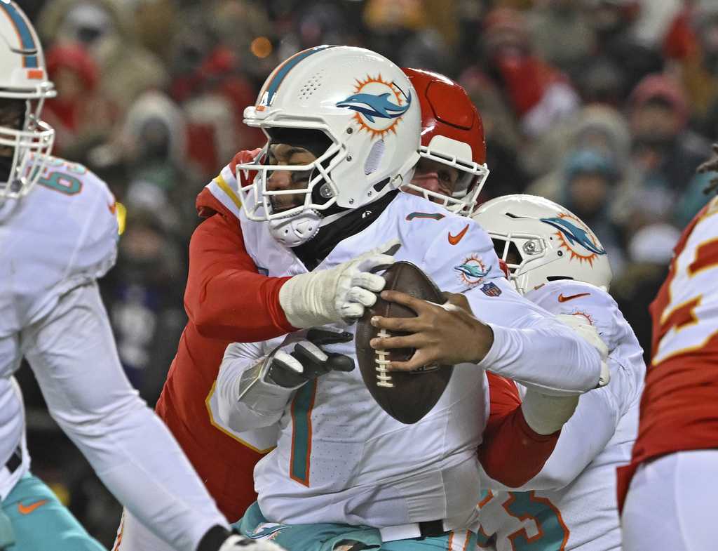 Miami Dolphins Playoff Win Drought Continues