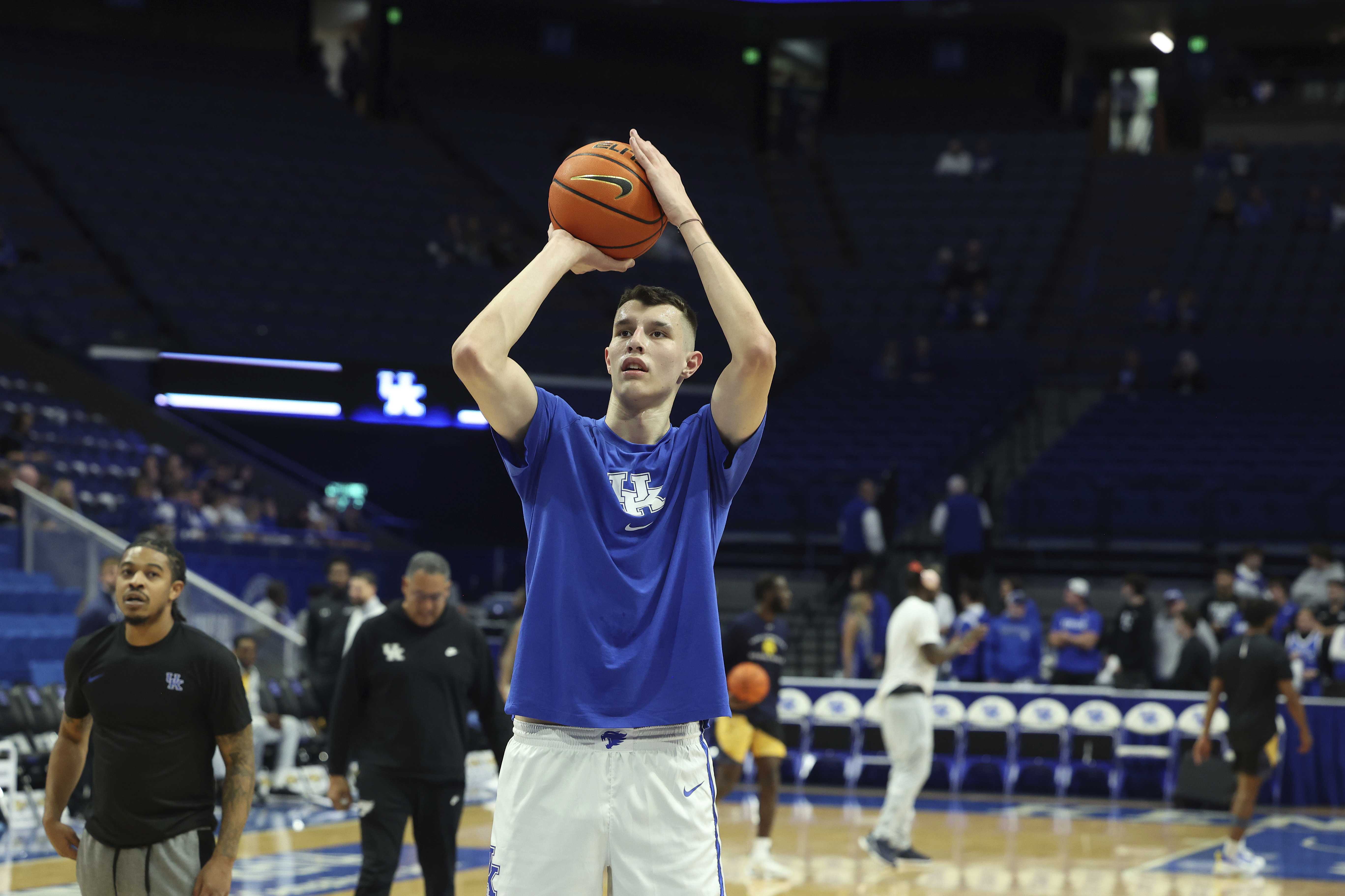 Zvonimir Ivisic Cleared To Play For Kentucky Wildcats